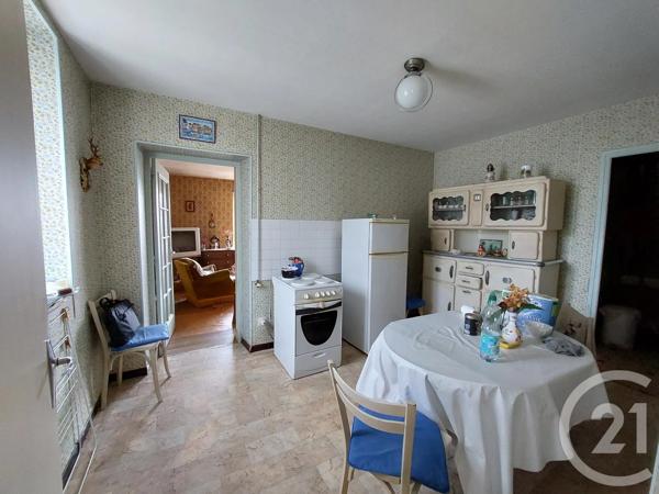 Maison à vendre  3 pièces - 70 m 2   ESTIVAREILLES  - 03