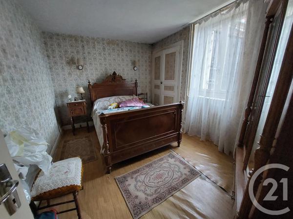 Maison à vendre  3 pièces - 70 m 2   ESTIVAREILLES  - 03