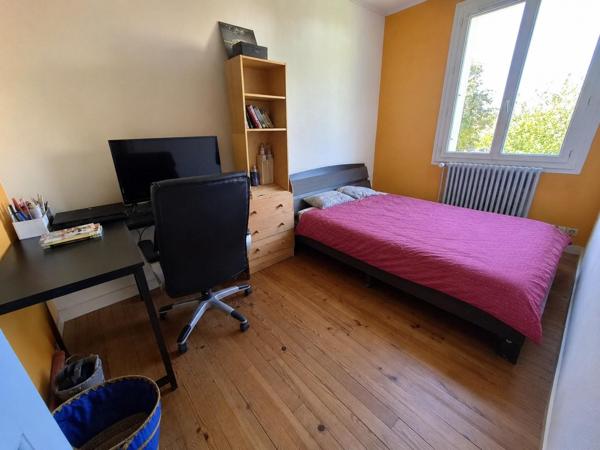 Maison à LA ROCHE-SUR-YON, 85000 - 5 pièces 81m²