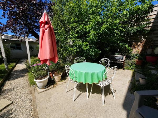 Maison à LA ROCHE-SUR-YON, 85000 - 5 pièces 81m²