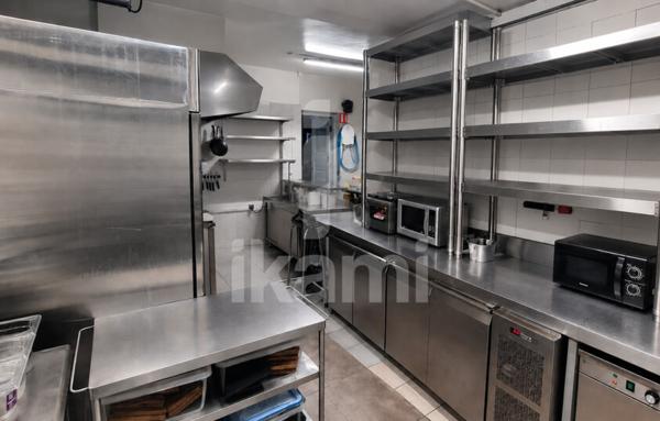 Fonds De Commerce de 67 m²