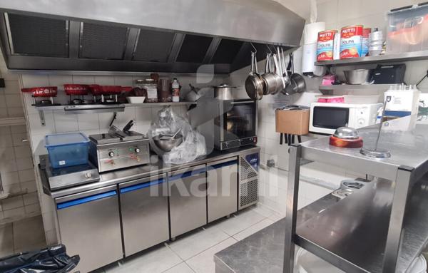 Fonds De Commerce de 67 m²