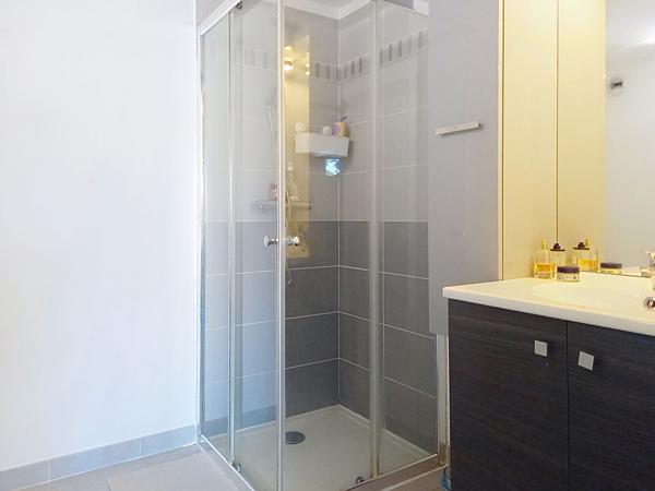 Toulon Font pré Studio de 32 m² avec garage