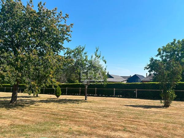 Maison de plain pied avec parcelle constructible