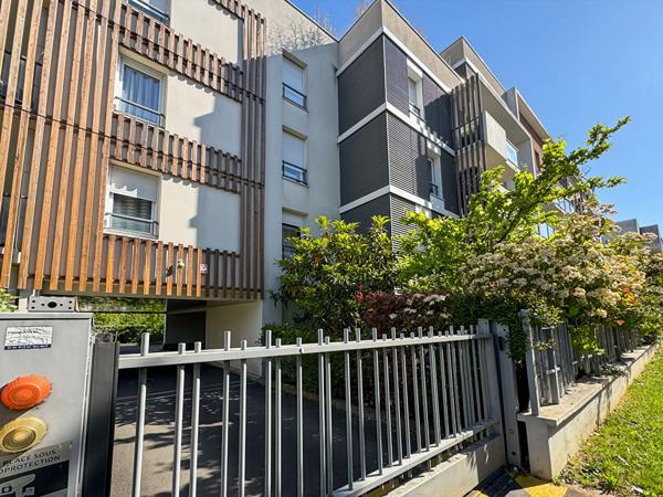 Appartement Rosny F3 -  Métro 11 Bois perrier