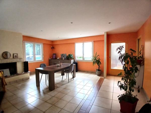 Maison 122 m² habitables sur 5 000 m² de terrain