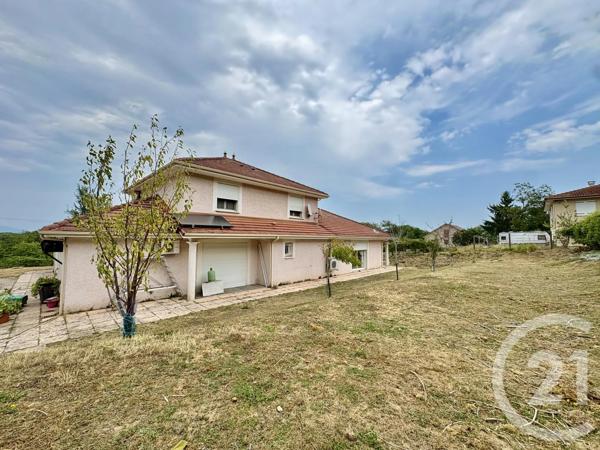 Maison à vendre  6 pièces - 179,50 m 2   ST CLAIR DE LA TOUR  - 38