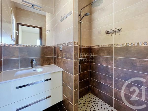 Maison à vendre  6 pièces - 179,50 m 2   ST CLAIR DE LA TOUR  - 38