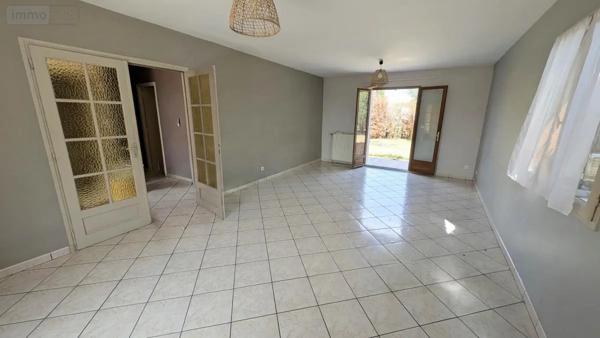 Location - Maison Saint-Pont 03110 4 pièces 91 m 2