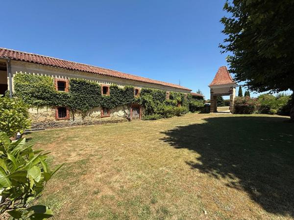 Demeure de prestige Villeneuve De Marsan 14 pièce(s) 430 m2