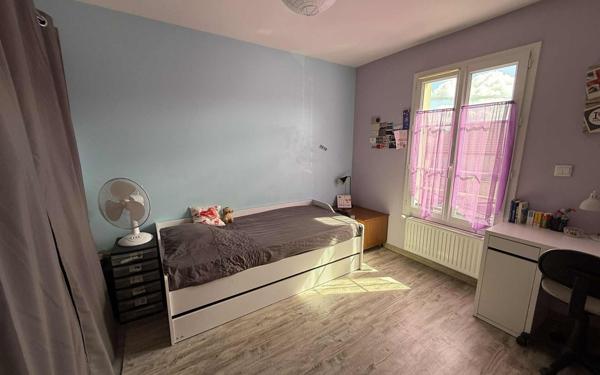 Maison à vendre    5 pièces • 145,27 m2 Estrées-Saint-Denis