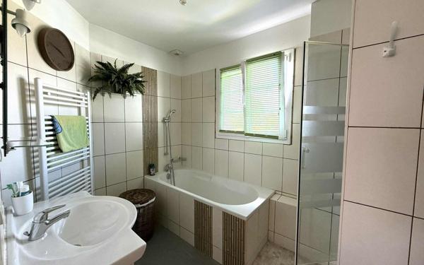 Maison à vendre    5 pièces • 145,27 m2 Estrées-Saint-Denis