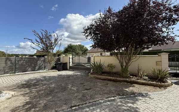 Maison à vendre    5 pièces • 145,27 m2 Estrées-Saint-Denis