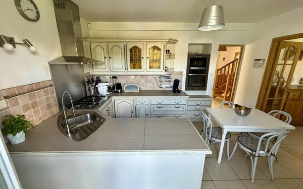 Maison à vendre    5 pièces • 145,27 m2 Estrées-Saint-Denis