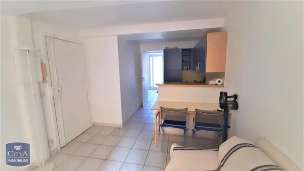 Appartement à louer 2 pièces 26.41m² Aix-en-Provence (13100)