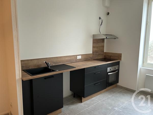 Immeuble à vendre  480,94 m2 ST HILAIRE DE BRETHMAS - 30