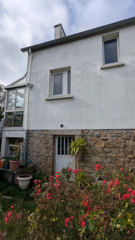 MORLAIX : maison 4 chambres avec jardin - quartier hôpital