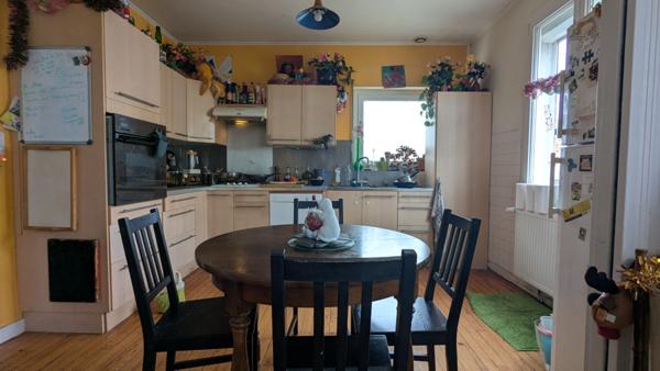 MORLAIX : maison 4 chambres avec jardin - quartier hôpital