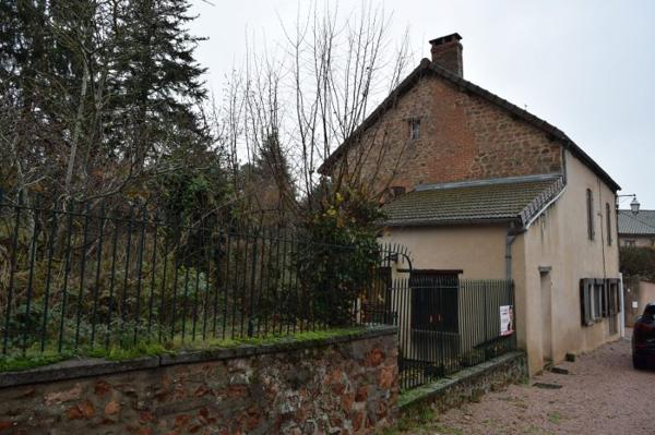 Maison individuelle Montaiguët-en-Forez 140 m²