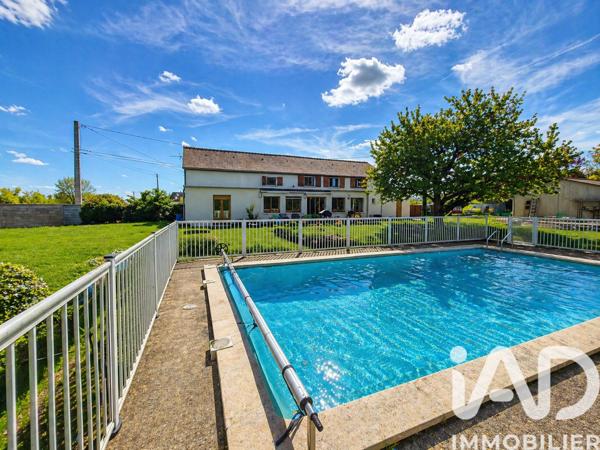 Maison à vendre 8 pièces 196 m² Châtellerault