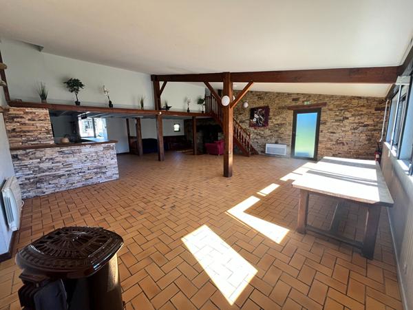 GITE 30 COUCHAGES AVEC PISCINE ET APPARTEMENTS Saint mars du desert GITE 30 COUCHAGES AVEC PISCINE ET APPARTEMENTS Saint mars du desert
