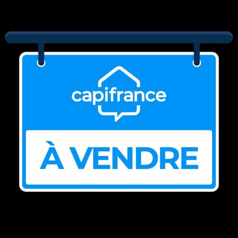 GARD (30) AIGUES−MORTES (30200) À Vendre dans la Cité Murs commerciaux Local de 115 m² qui seront libre d'occupation.