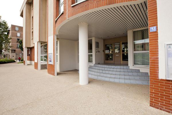 INVESTISSEMENT LOCATIF – Cergy – Résidence Étudiante Les Estudines Saint-Christophe - 6,69% de rentabilité