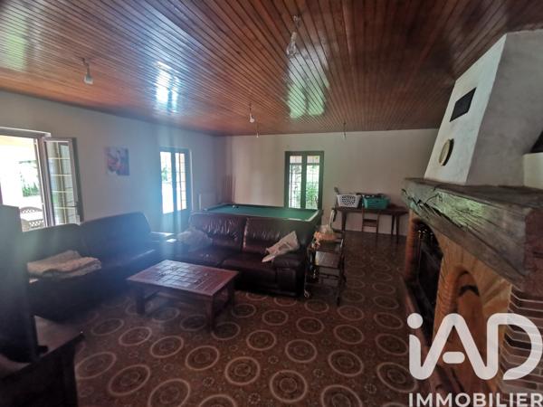 Maison à vendre 5 pièces 161 m² Saint-Yzan-de-Soudiac
