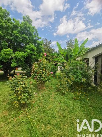 Maison à vendre 5 pièces 161 m² Saint-Yzan-de-Soudiac