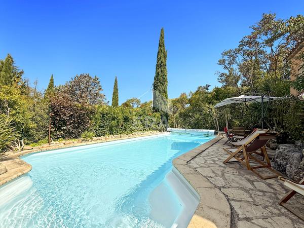 Maison Bouc Bel Air 7 pièces 135.01 m2