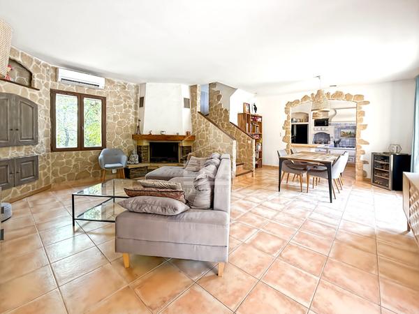 Maison Bouc Bel Air 7 pièces 135.01 m2