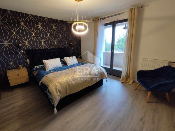 Maison individuelle des années 1980 en campagne proche de Montpon Ménestérol.