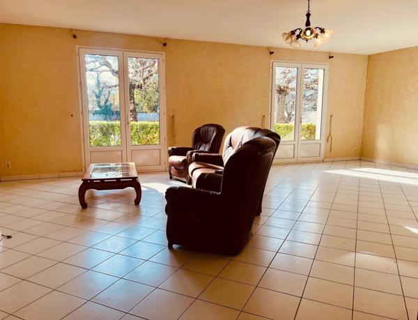 Maison avec énorme potentiel pour divers projets