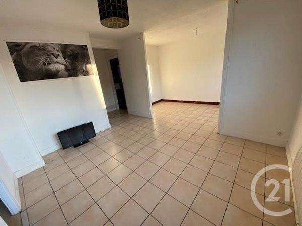 Appartement F3 à vendre  3 pièces - 46 m2 EPERNON - 28