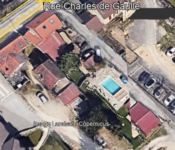 EXCLUSIVITÉ – MAISON À FORT POTENTIEL – ÉTREMBIÈRES, SECTEUR  PAS DE L'ÉCHELLE