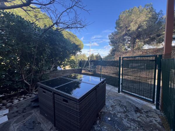 Beau studio avec Loggia fermée et piscine - Le Lavandou (83)