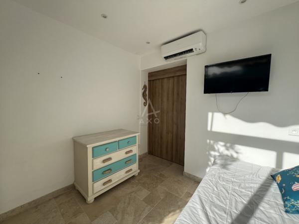 Beau studio avec Loggia fermée et piscine - Le Lavandou (83)