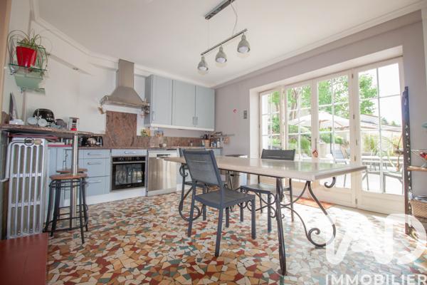 Maison à vendre 7 pièces 270 m² Velars-sur-Ouche