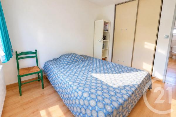 Maison à vendre  5 pièces - 106,19 m 2   EYSINES  - 33