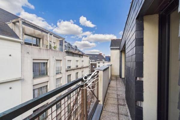 Vente - Appartement 3 pièces 56 m 2 NANTES (44100)