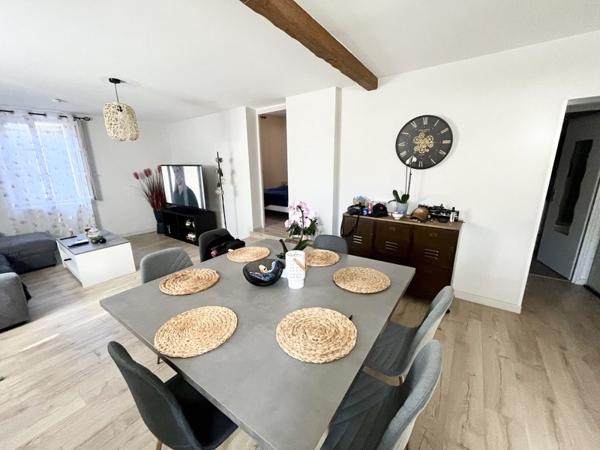 Appartement à vendre |  Lescure-d'Albigeois |  2 pièces | 49 m²