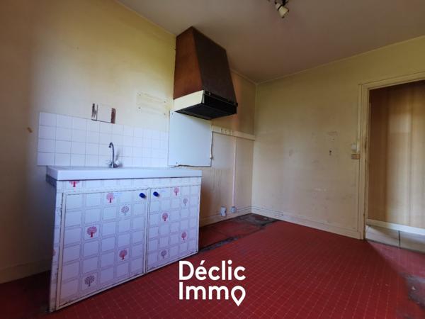 Vente maison à rénover Aigonnay, 88m² 4 pièces 121 000€ avec garage