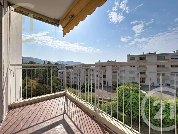 Appartement F2 à vendre  2 pièces - 59,54 m 2   CANNES  - 06