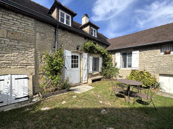 Maison 8 pièces - 215 m² Exclusivité efficity