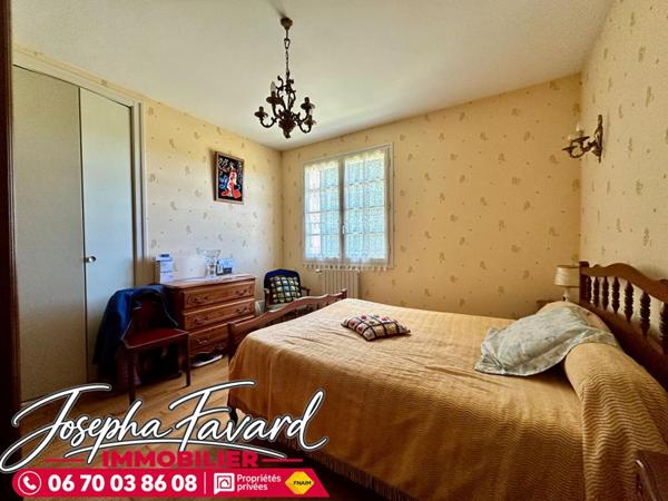 Esprit ferme sur 6,3 ha : 3 bâtiments agricoles de 425 m² et maison de 134 m² sur sous-sol