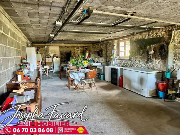 Esprit ferme sur 6,3 ha : 3 bâtiments agricoles de 425 m² et maison de 134 m² sur sous-sol