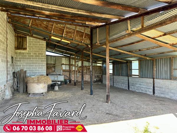 Esprit ferme sur 6,3 ha : 3 bâtiments agricoles de 425 m² et maison de 134 m² sur sous-sol