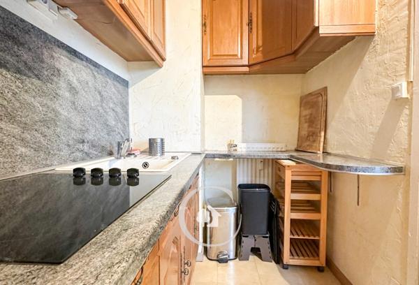 APPARTEMENT T1 BIS - BALCON - PARKING - TRAM PEIXOTTO