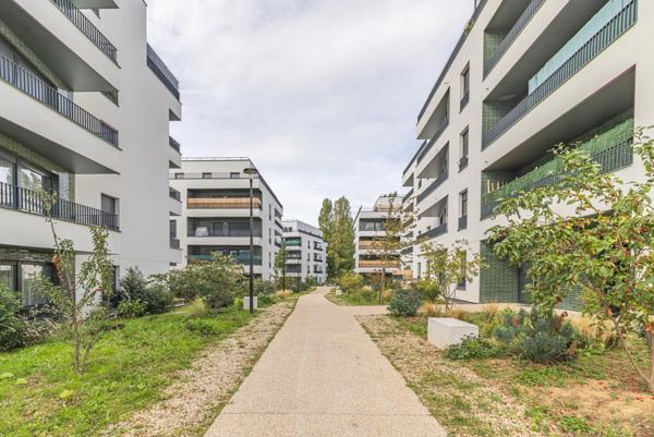 Appartement 4 pièces - 81 m² Exclusivité efficity