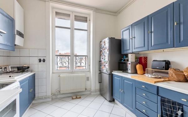 Appartement à vendre    3 pièces • 65,95 m2 Lyon 3